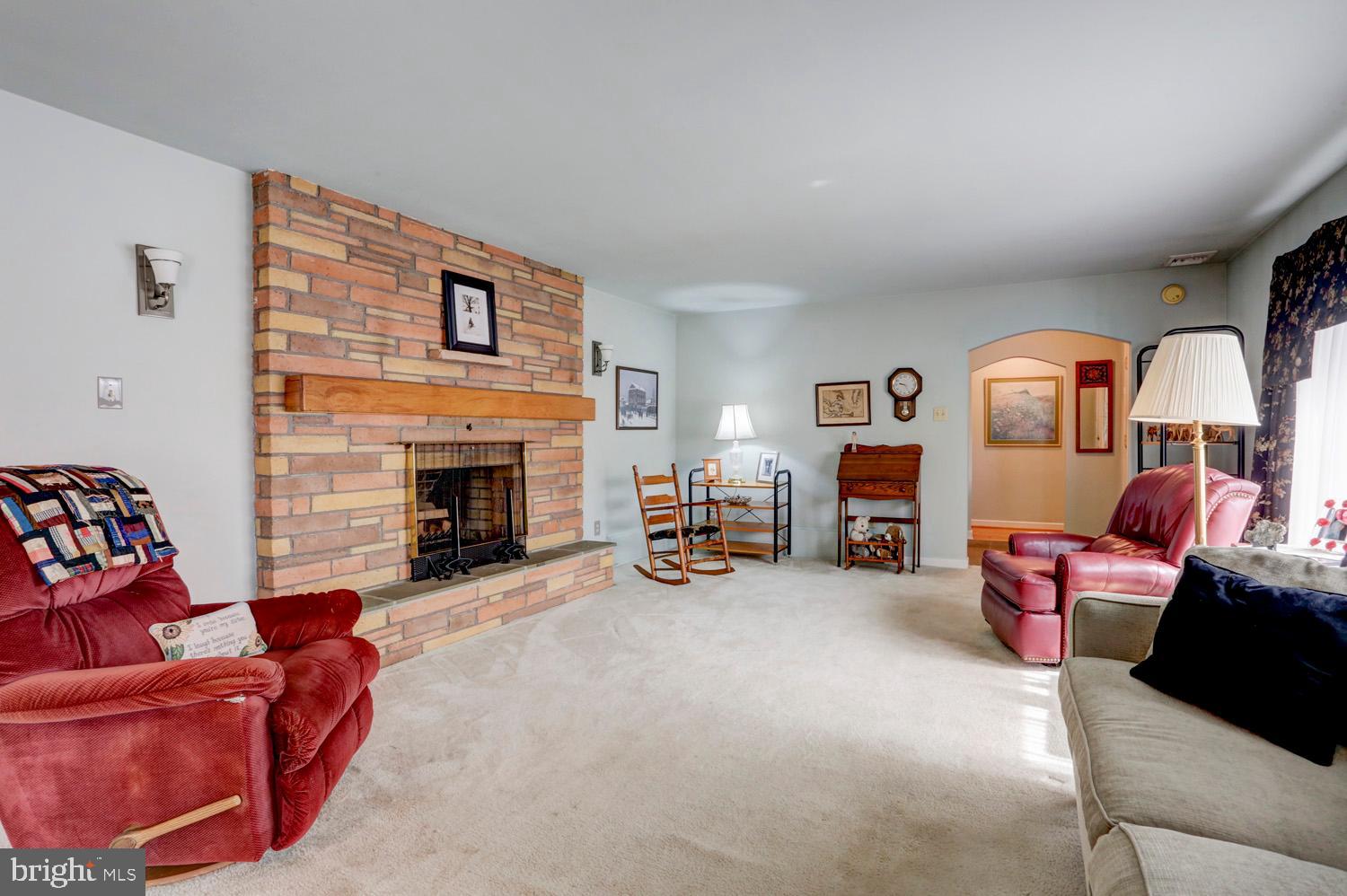371 East Roseville Road Lancaster, PA 17601 - Photo 16 of 44 Gallery Image 16