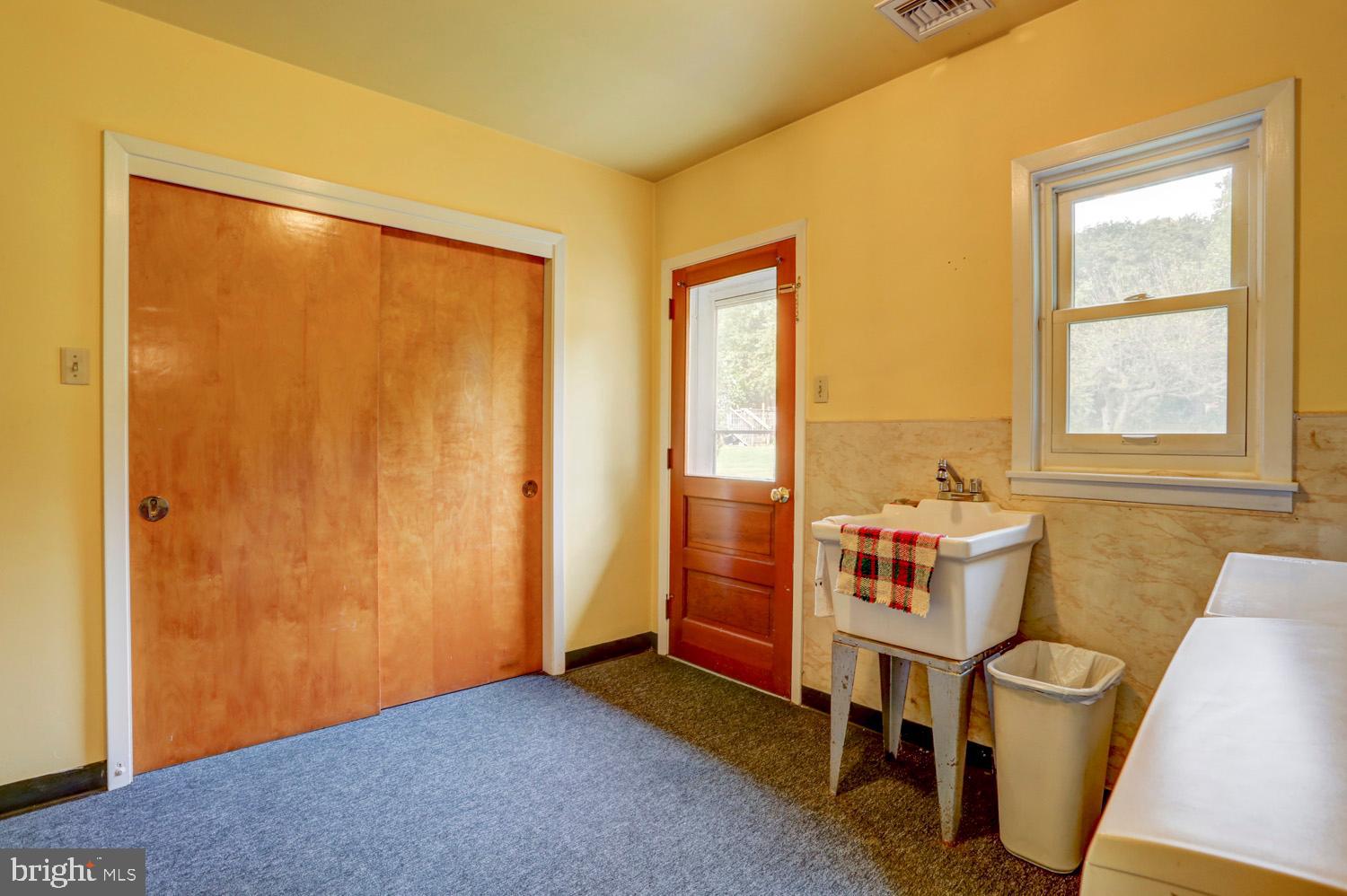 371 East Roseville Road Lancaster, PA 17601 - Photo 24 of 44 Gallery Image 24
