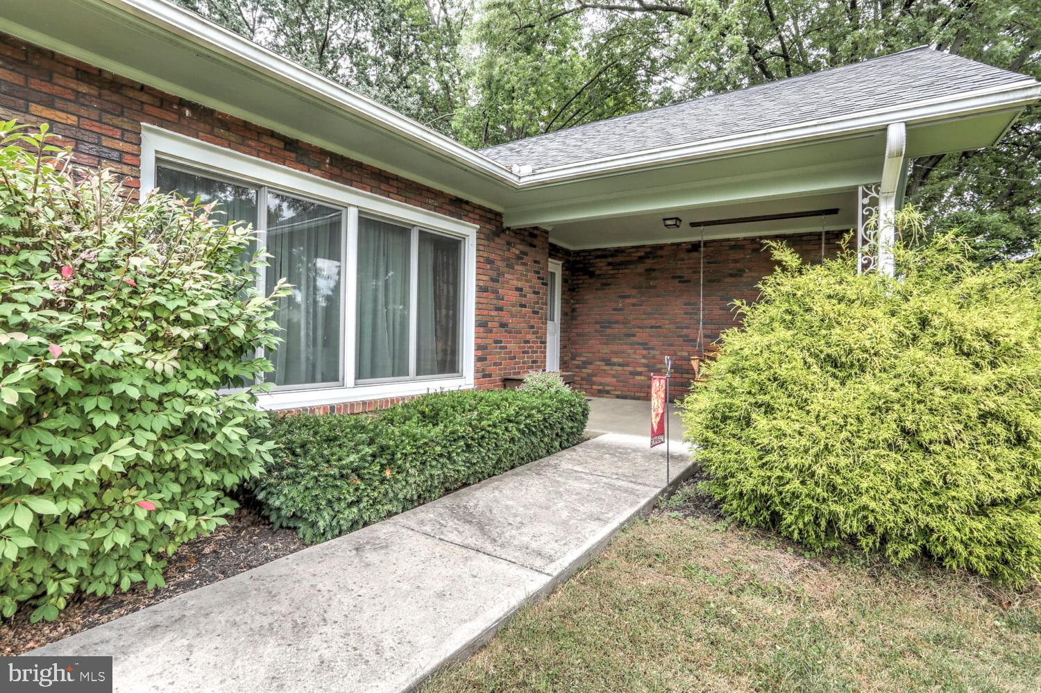 371 East Roseville Road Lancaster, PA 17601 - Photo 5 of 44 Gallery Image 5