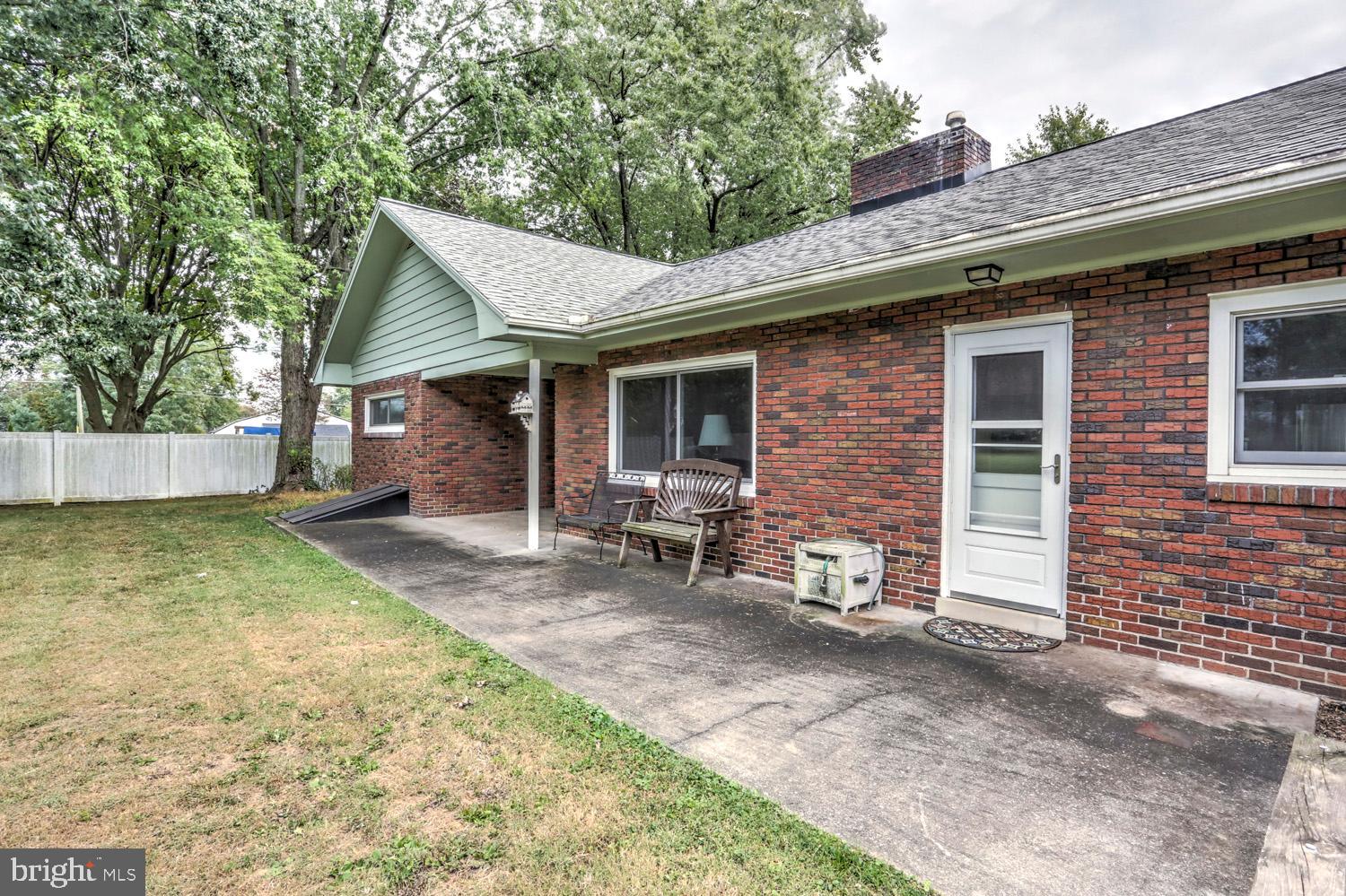 371 East Roseville Road Lancaster, PA 17601 - Photo 9 of 44 Gallery Image 9