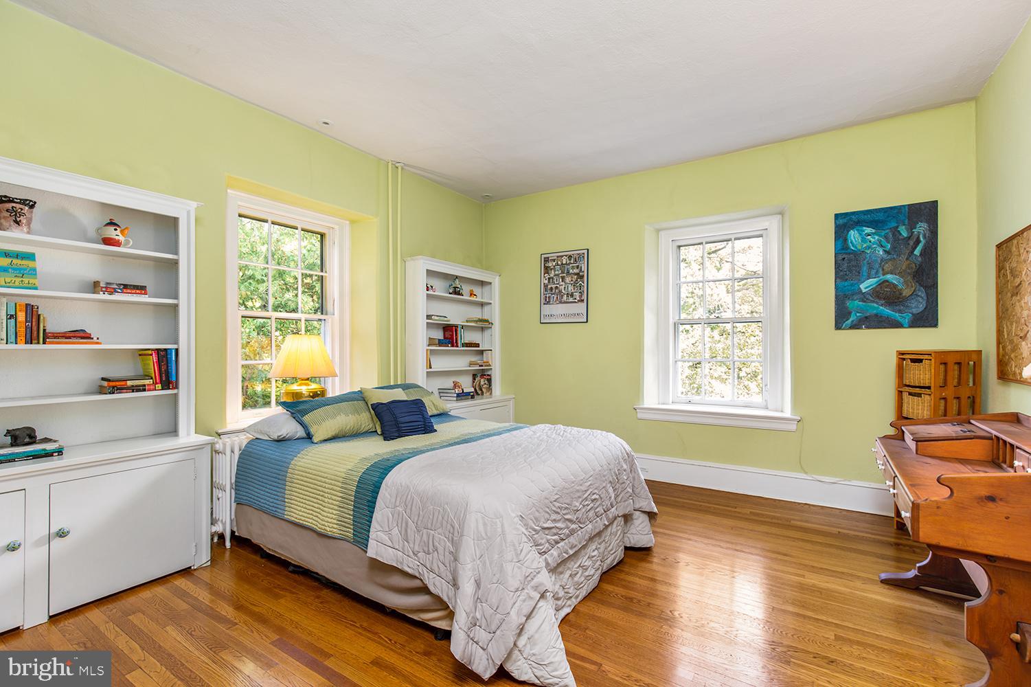 16 Golfview Road Doylestown, PA 18901 - Photo 25 of 36 Bedroom