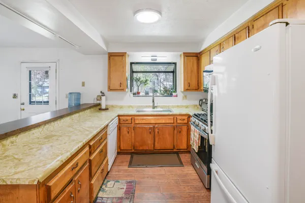 $499,900 | 1018 Feather Mountain Drive, Big Bear City, CA 92314