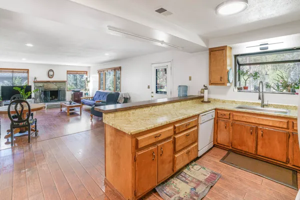 $499,900 | 1018 Feather Mountain Drive, Big Bear City, CA 92314