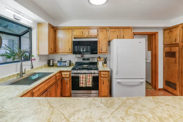 $499,900 | 1018 Feather Mountain Drive, Big Bear City, CA 92314