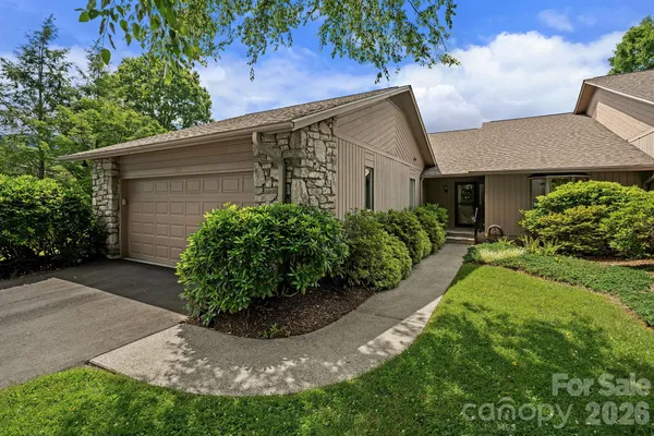 $710,000 | 52 Clubside Drive, Asheville, NC 28804