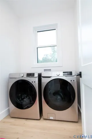 a view of a backyard with table and chairs