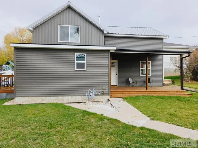 $319,000 | 131 North 2nd East, Soda Springs, ID 83276