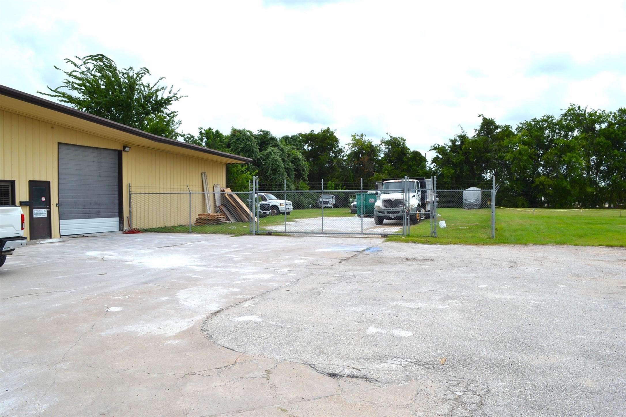 12122 Knigge Cemetery Road Cypress, TX 77429 - Photo 2 of 48 a view of outdoor space with trampoline