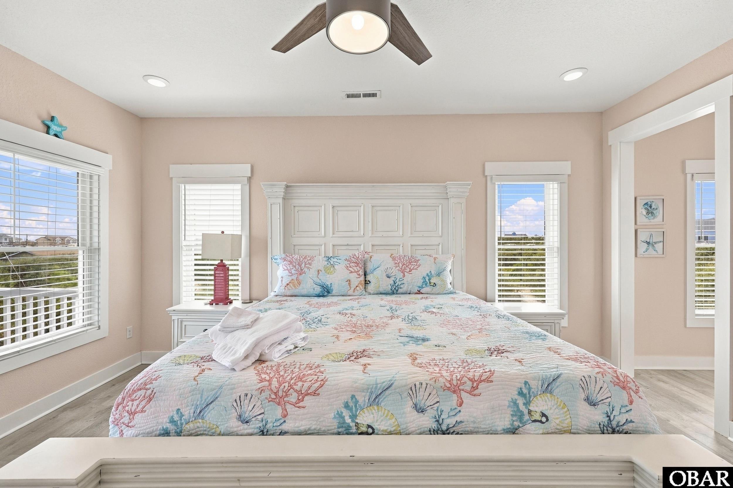2206 Sandpiper Road Corolla, NC 27927 - Photo 3 of 22 Gallery Image 3