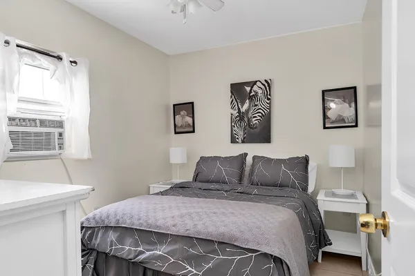 $2,800 | 909 North Palmway, Unit B, Lake Worth Beach, FL 33460