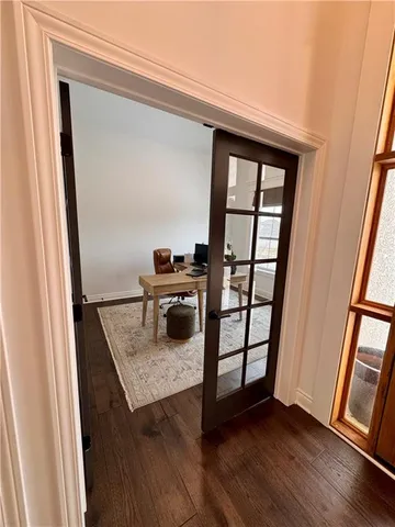 $825,000 | 5852 South National Drive, Parkville, MO 64152