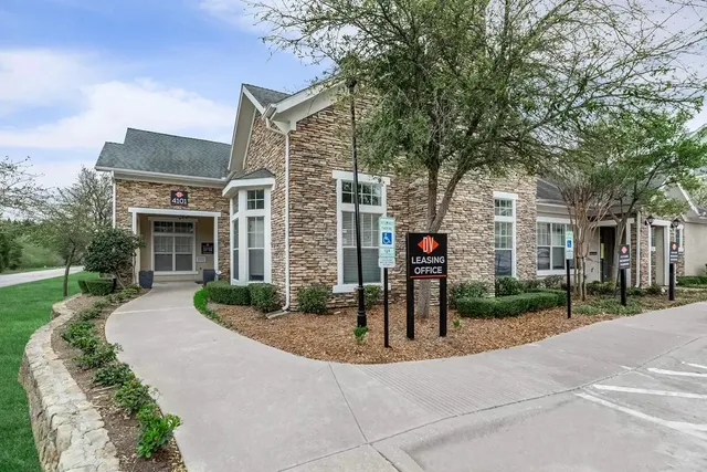 $1,063 | 4101 Delafield Lane, Dallas, TX 75227