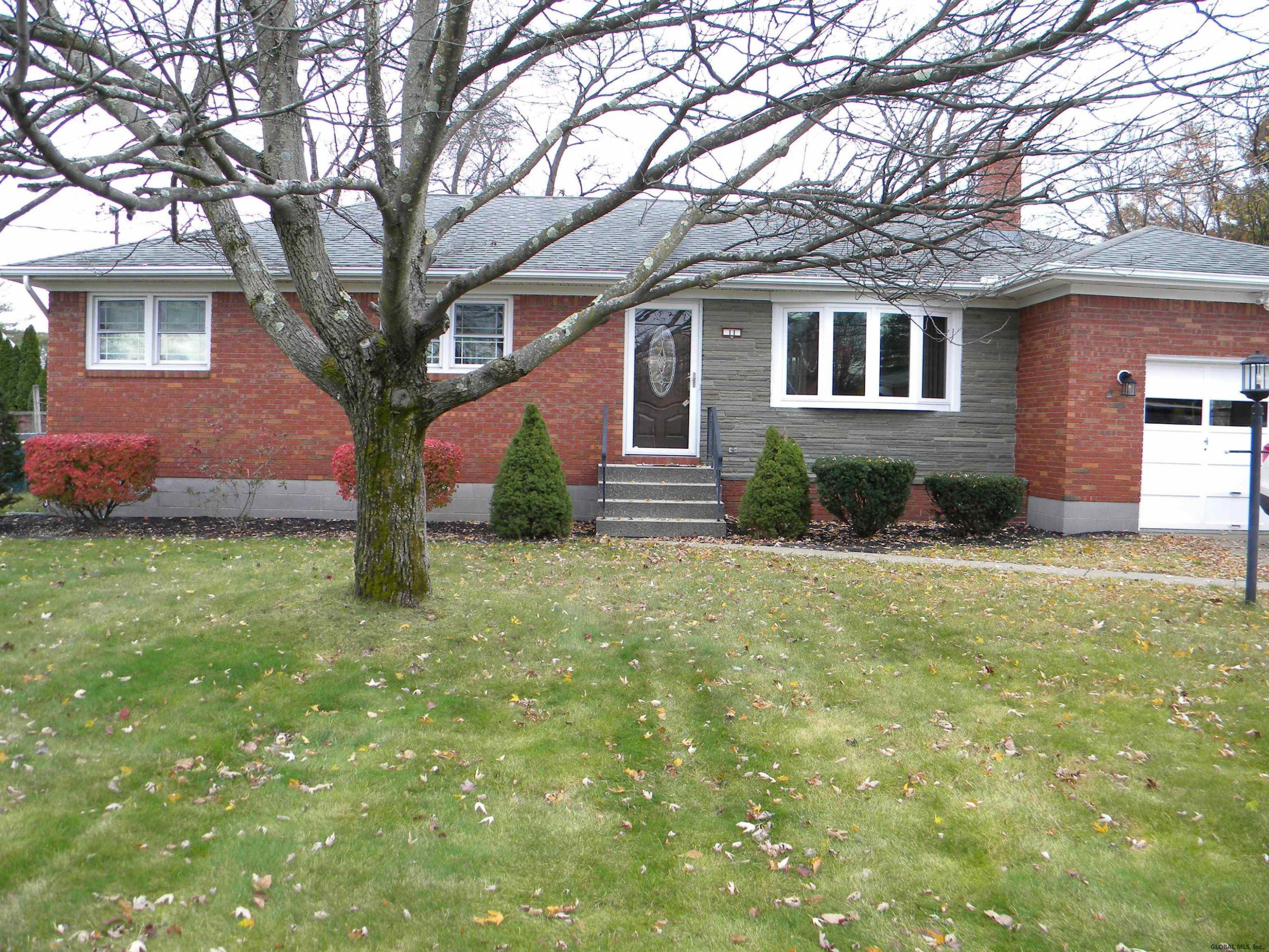 11 Campagna Drive Colonie, NY 12205 - Photo 1 of 23 Photo 1