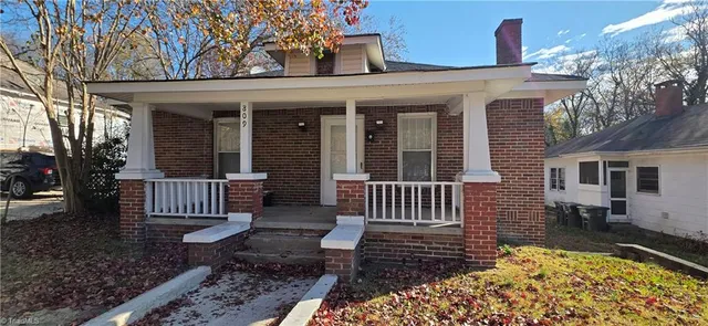 $1,675 | 809 Dillard Street, Greensboro, NC 27403