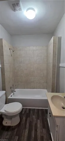 $1,675 | 809 Dillard Street, Greensboro, NC 27403