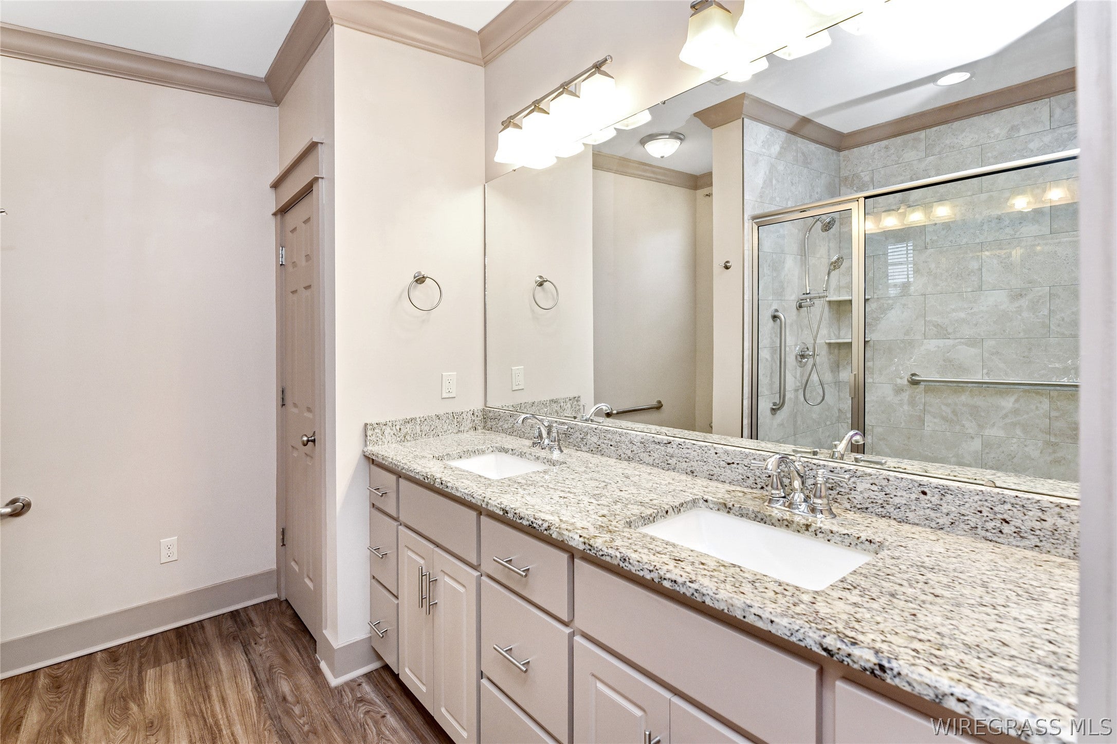 100 Sugarberry Road Dothan, AL 36301 - Photo 20 of 29 Primary bathroom - double vanity granite counter tops