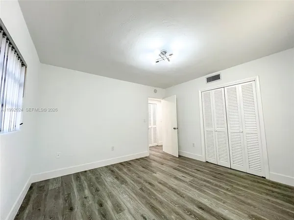 $2,600 | 2005 Sans Souci Boulevard, Unit 107, North Miami, FL 33181