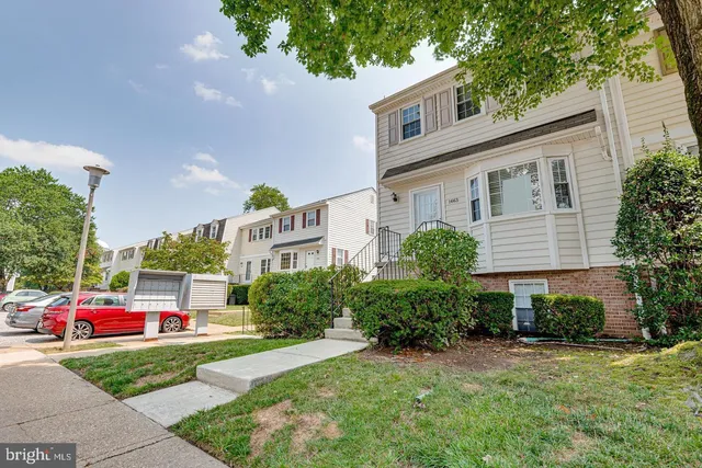 $2,600 | 1663 Hart Court, Crofton, MD 21114