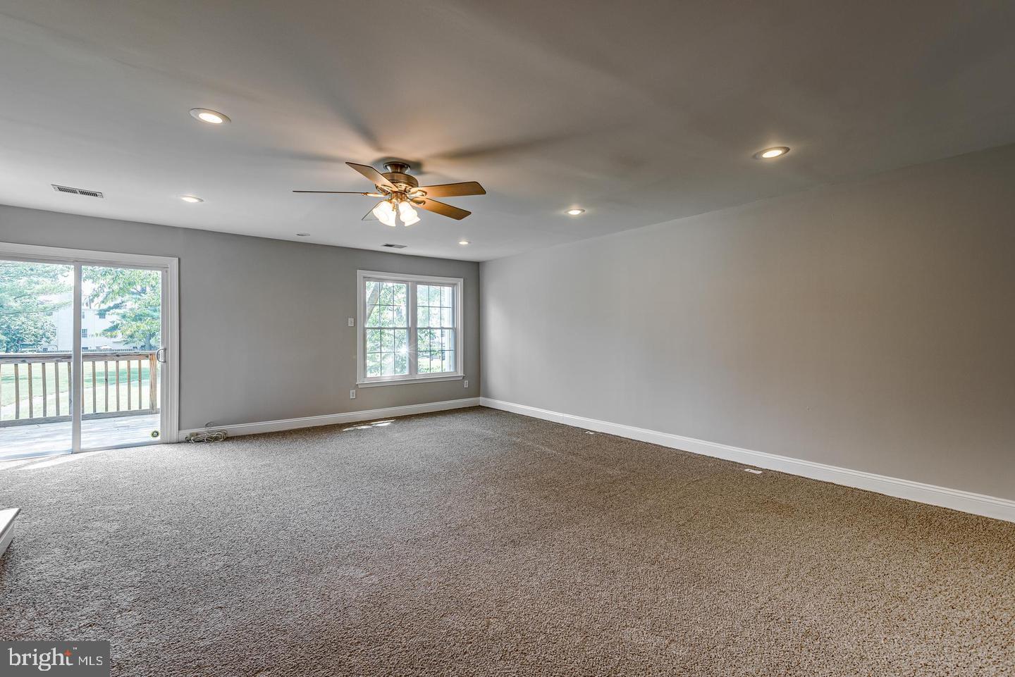 1663 Hart Court Crofton, MD 21114 - Photo 8 of 29