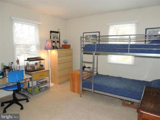 7834 Greeley Boulevard Springfield, VA 22152 - Photo 14 of 27 Bedroom