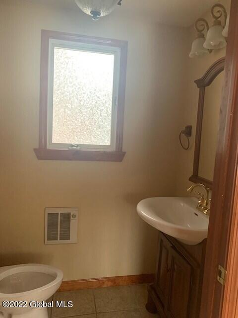 28 Tudor Road Albany, NY 12203 - Photo 19 of 49 half bath