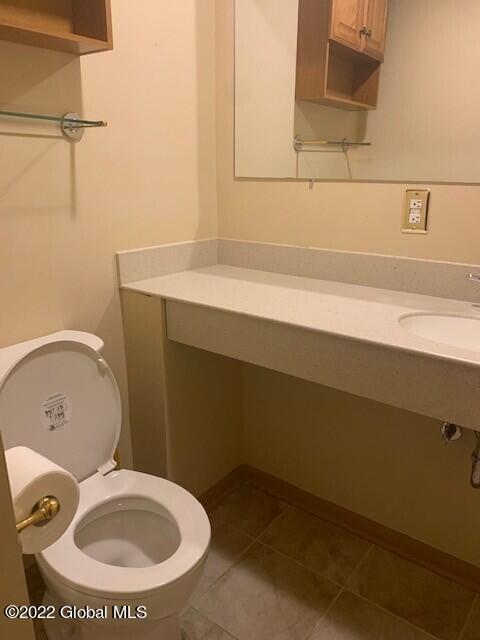 28 Tudor Road Albany, NY 12203 - Photo 40 of 49 bathroom 3 -1