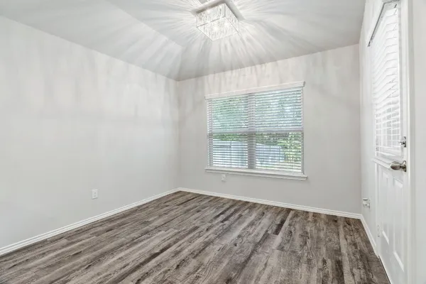 $2,200 | 135 Courageous Side Way, Magnolia, TX 77354