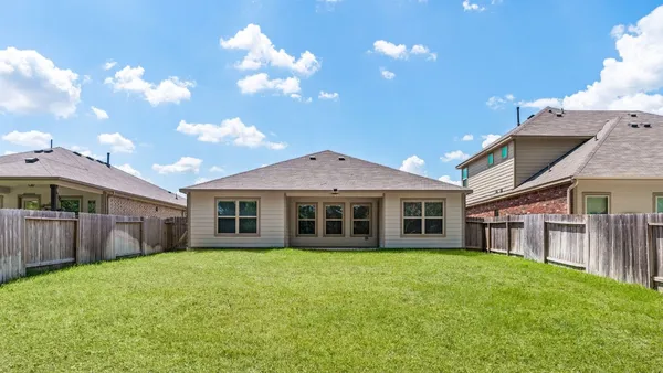 $2,200 | 135 Courageous Side Way, Magnolia, TX 77354