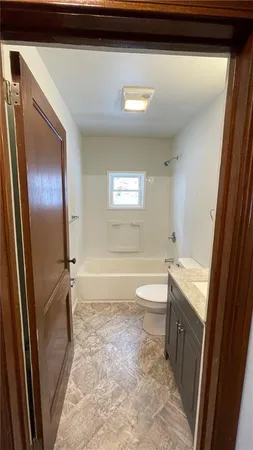 $850 | 814 Green Street, Unit 2, Greensburg, PA 15601