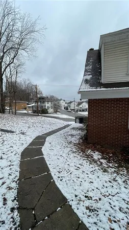 $850 | 814 Green Street, Unit 2, Greensburg, PA 15601