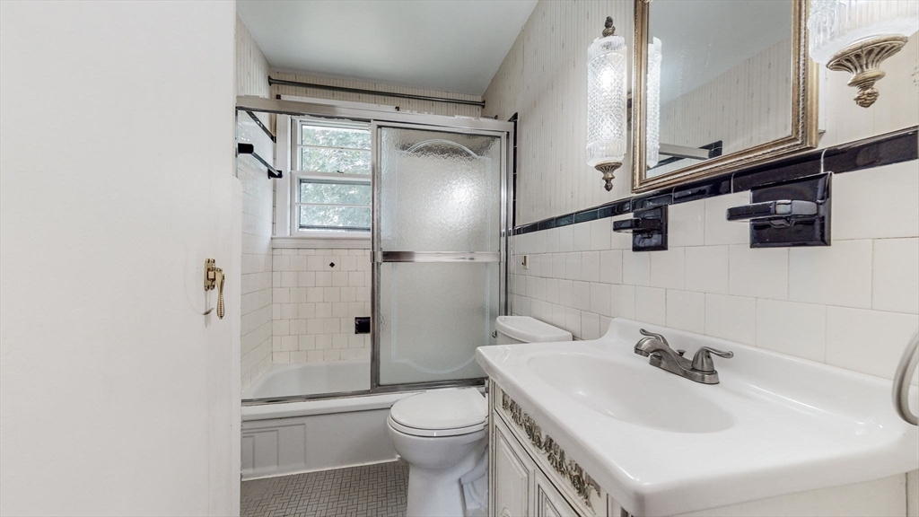 10 Westlund Road Belmont, MA 02478 - Photo 16 of 25 Gallery Image 16