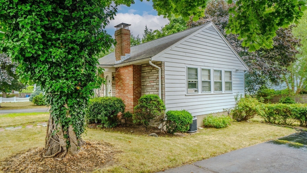 10 Westlund Road Belmont, MA 02478 - Photo 18 of 25 Gallery Image 18