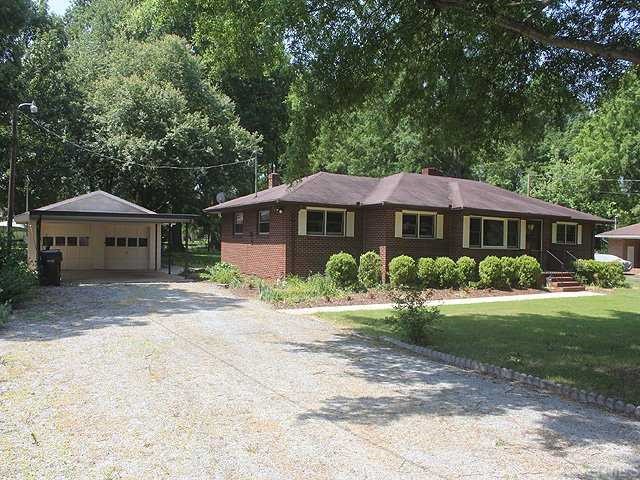 611 Crosby Road Durham, NC 27704 - Photo 2 of 25 Front/Side view of 611 Crosby Rd.