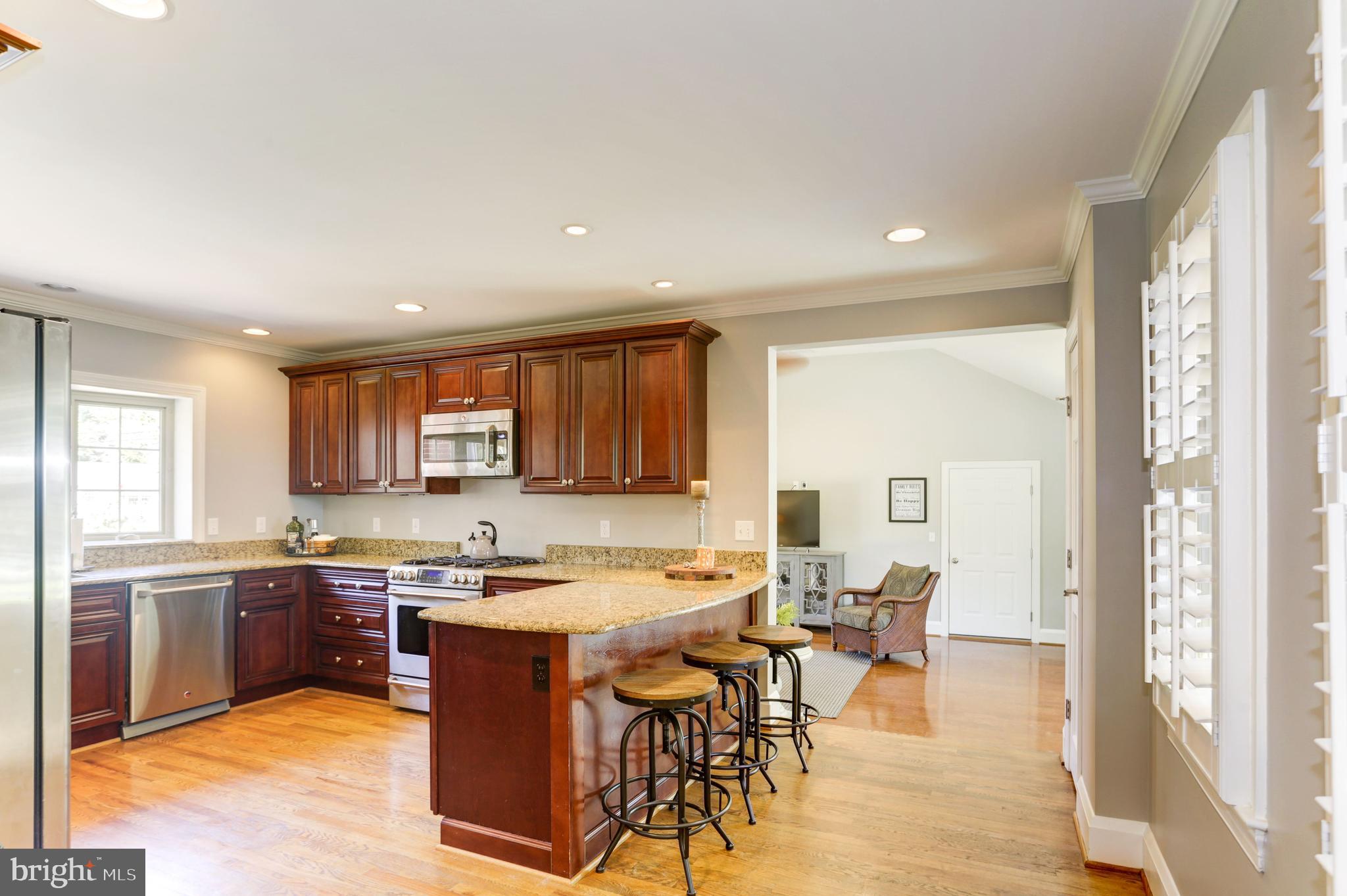 3718 Ligon Road Ellicott City, MD 21042 - Photo 22 of 62 Kitchen