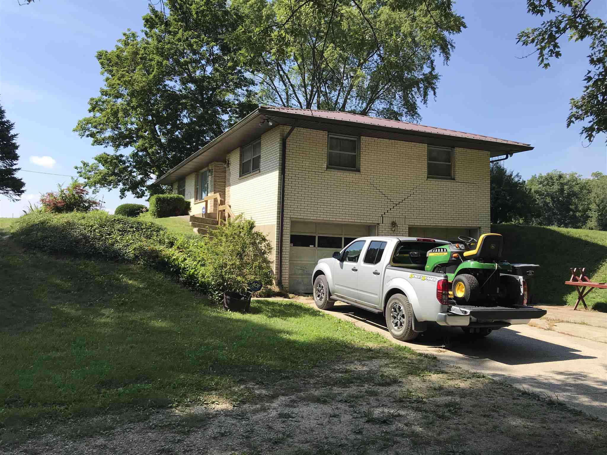 63247 Cedar Road Mishawaka, IN 46544 - Photo 2 of 35