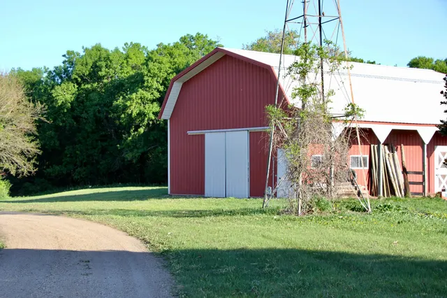 $549,000 | 2200 216th Street, Madison, MN 56256