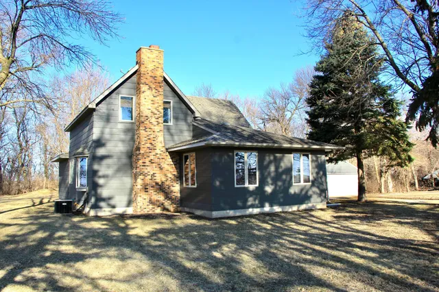 $549,000 | 2200 216th Street, Madison, MN 56256