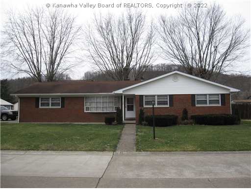138 Cherokee Road Winfield, WV 25213 - Photo 1 of 8 Exterior Front.