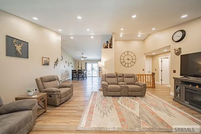 $775,000 | 3379 East 163 North, Rigby, ID 83442