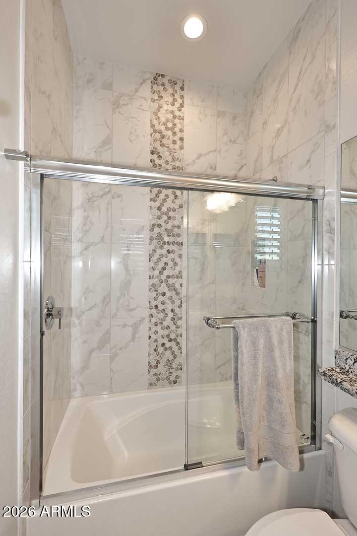 17916 East Cindercone Road Rio Verde, AZ 85263 - Photo 55 of 80 Guest Bedroom-Ensuite Tub