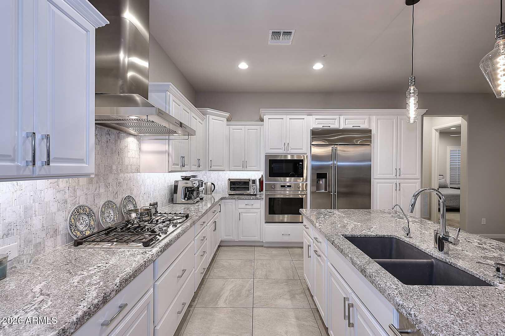 17916 East Cindercone Road Rio Verde, AZ 85263 - Photo 4 of 80 Night-Kitchen3