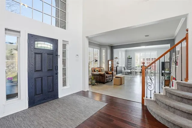 a view of a living room