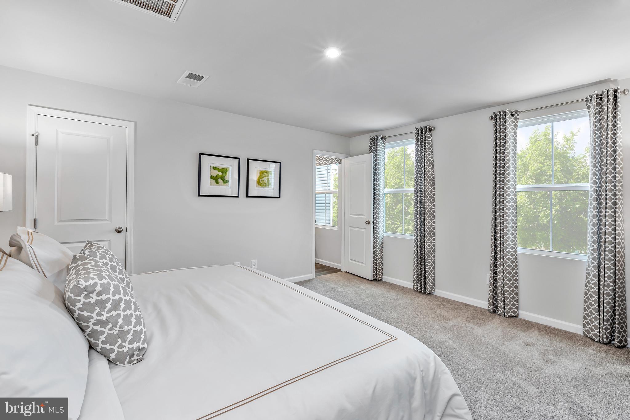 1056 Inola Court Inwood, WV 25428 - Photo 8 of 15