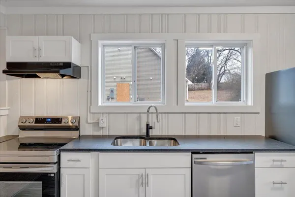 $249,950 | 204 Beech Street Northwest, Roanoke, VA 24017