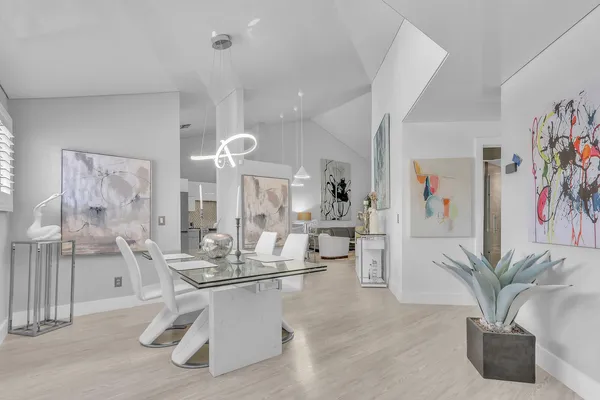 $6,500 | 204 Sea Oats Drive, Unit F, Juno Beach, FL 33408