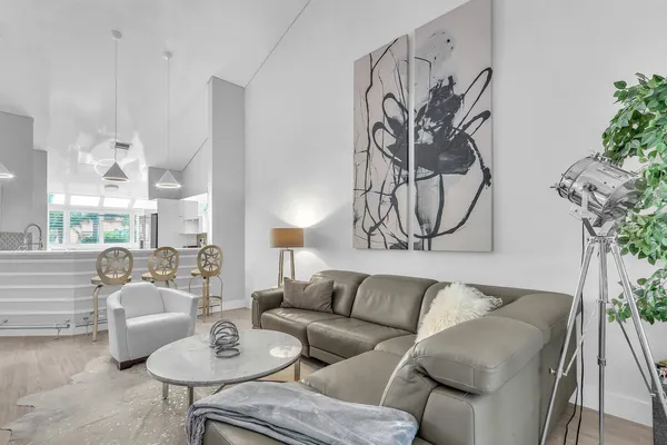 $6,500 | 204 Sea Oats Drive, Unit F, Juno Beach, FL 33408