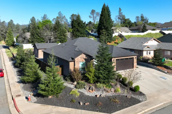 $499,900 | 3753 Craftsman Avenue, Shasta Lake, CA 96019