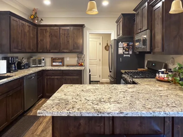 $499,900 | 3753 Craftsman Avenue, Shasta Lake, CA 96019