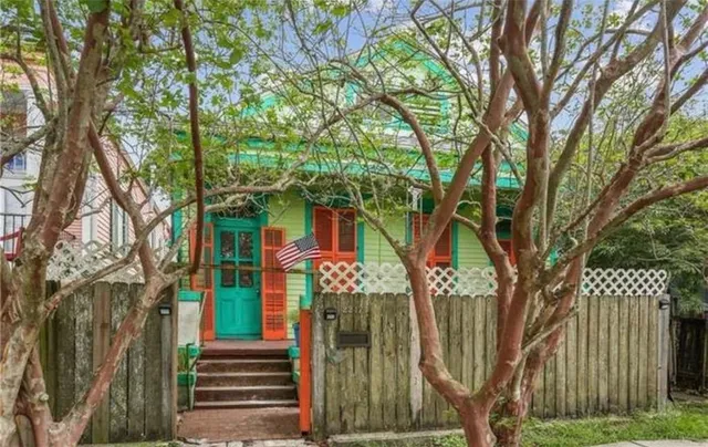 $1,400 | 2215 Cadiz Street, New Orleans, LA 70115