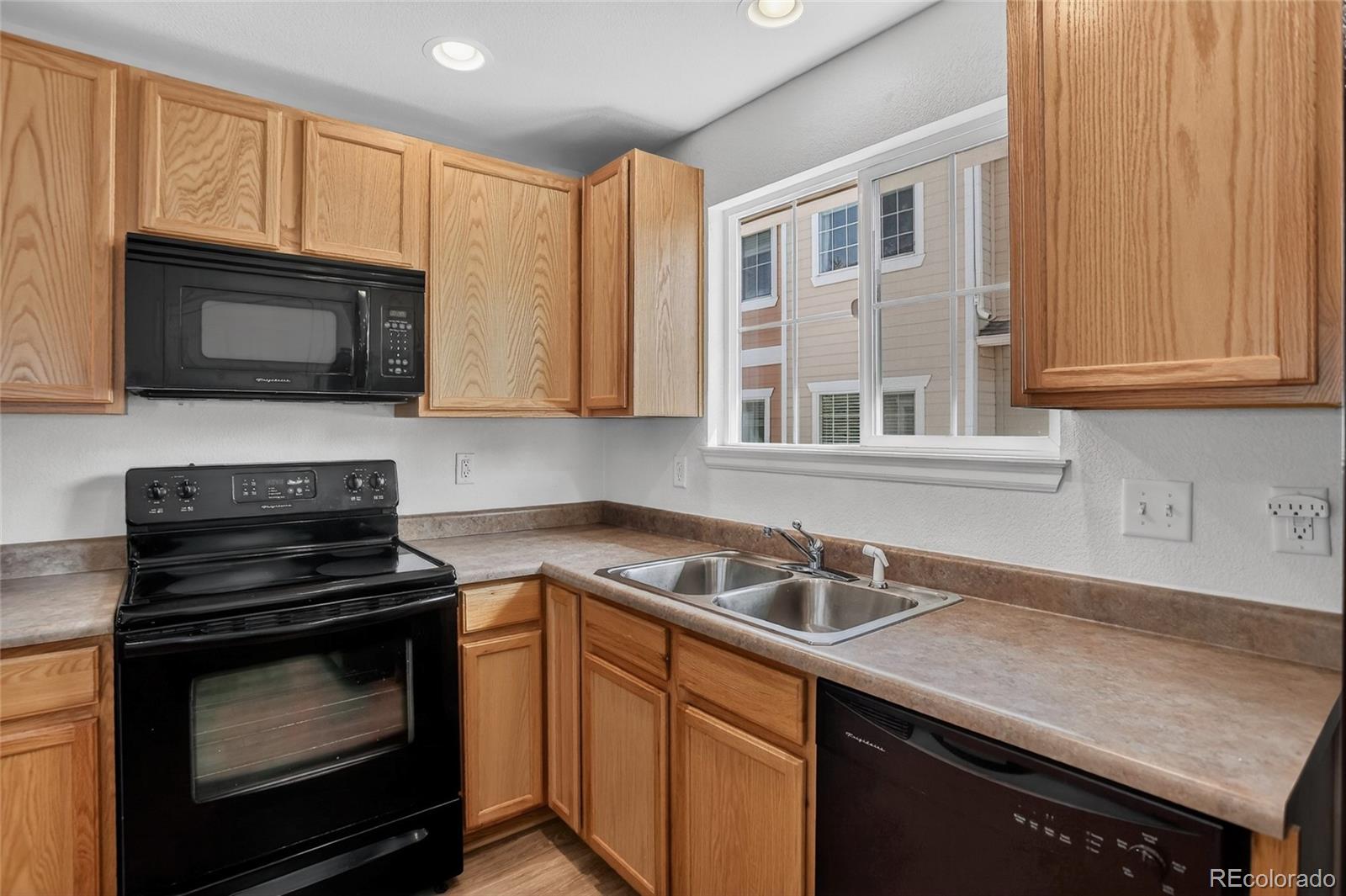 4122 Riley Drive Longmont, CO 80503 - Photo 17 of 42
